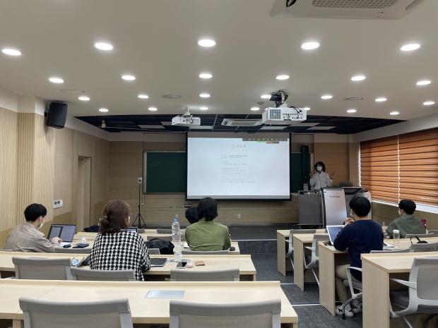 [Seminar] Descartes, Read in Literature 이미지