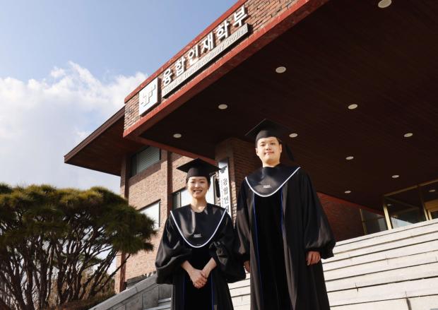 [헤럴드경제] "성적 내려놓고 책만 100권 읽었다" KAIST 화제의 졸업생 이미지